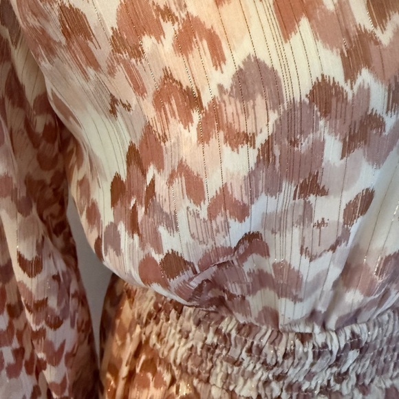 Aqua Long Sleeve Dress in Pink and Cream - Picture 3 of 6